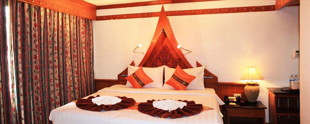 Patong Beach Bed And Breakfast Exteriér fotografie