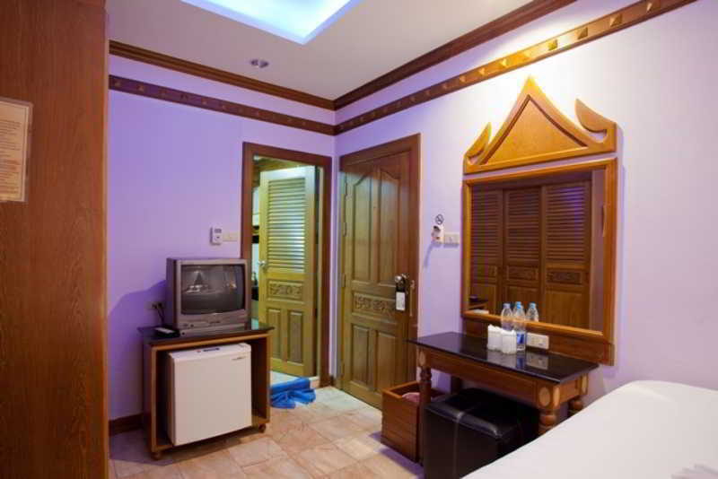 Patong Beach Bed And Breakfast Exteriér fotografie