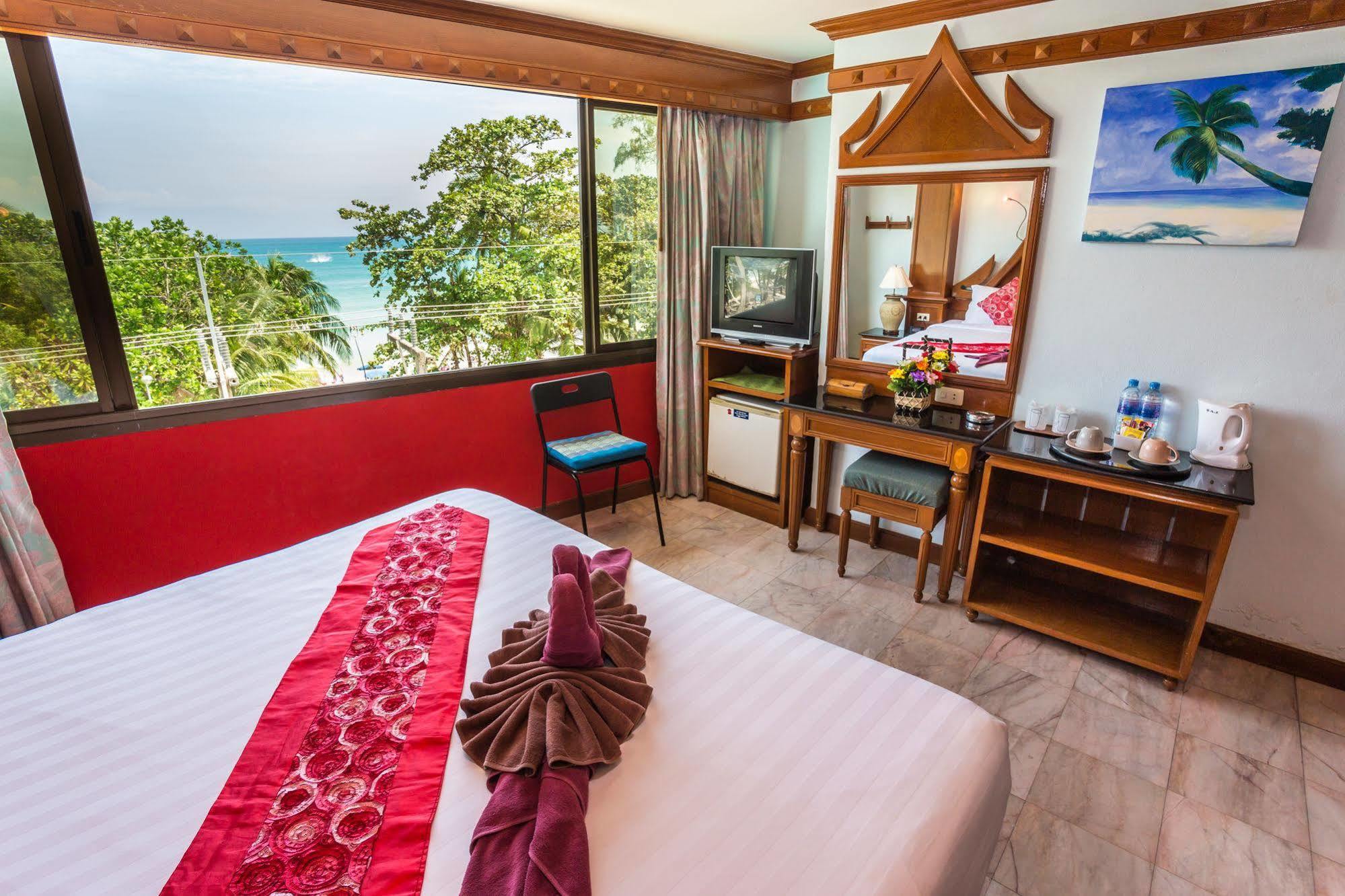 Patong Beach Bed And Breakfast Exteriér fotografie